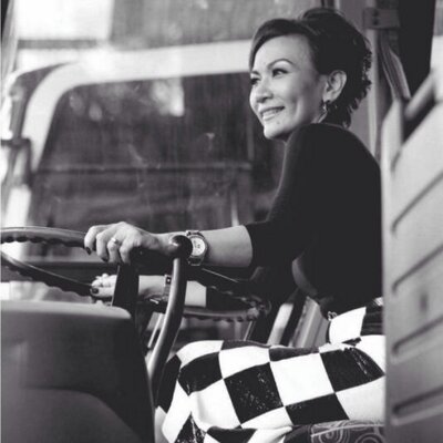 LorenaEka1's profile image