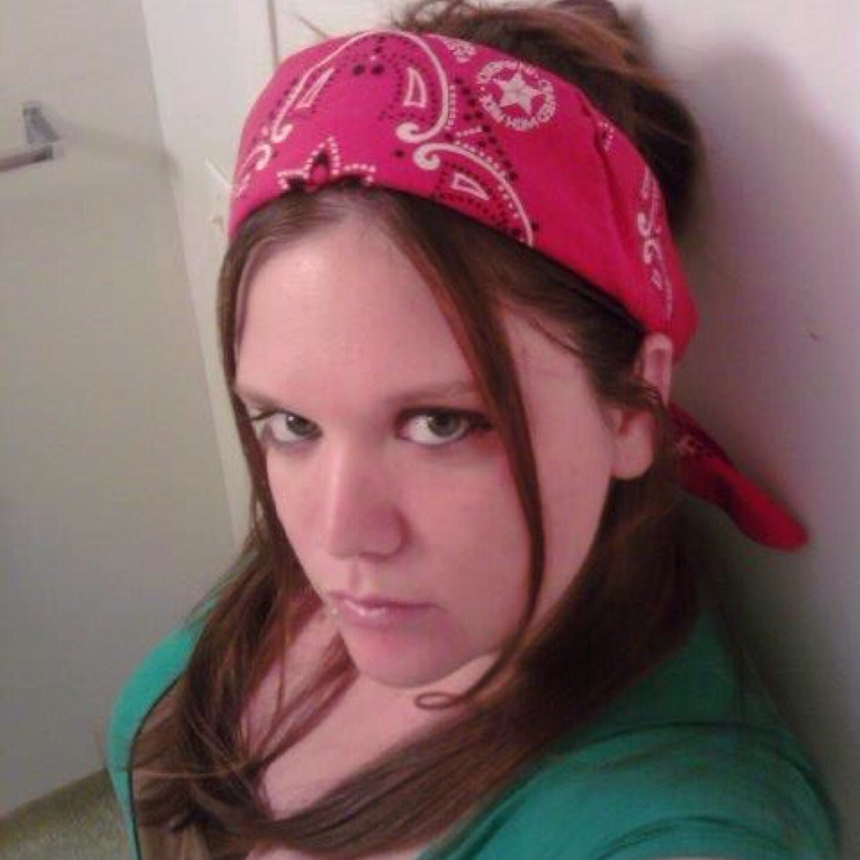 Hi everyone my name is angelica I am new to all this. Just looking for friends.!! I am a full time mommy of 2 boyz..!!