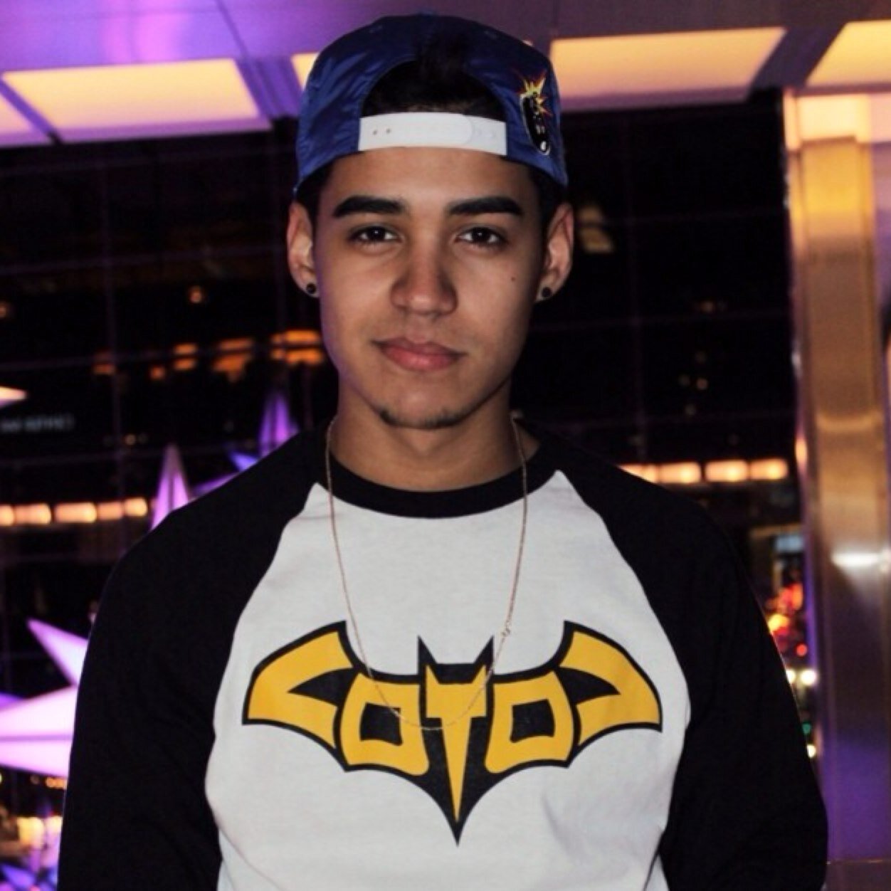 loyoltm's profile picture. Live Out Your Own Life