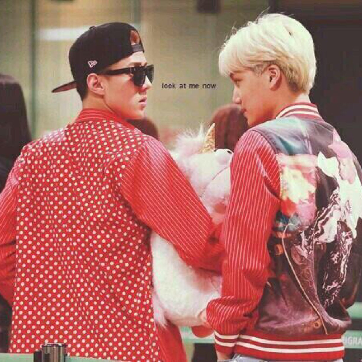 บริ๊งคนหล่อเองแหละ 14.04.08 #หัวใจสline I ไอแฟน : @Exo_KaiBb | พี่ชานของเบบี๋ : @CHANYEOLHD92