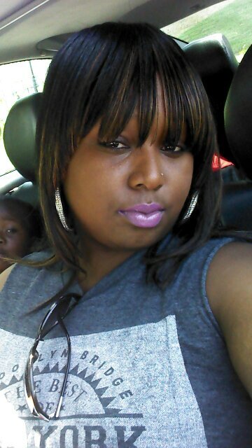 Mechell4eva's profile picture. pretty mf