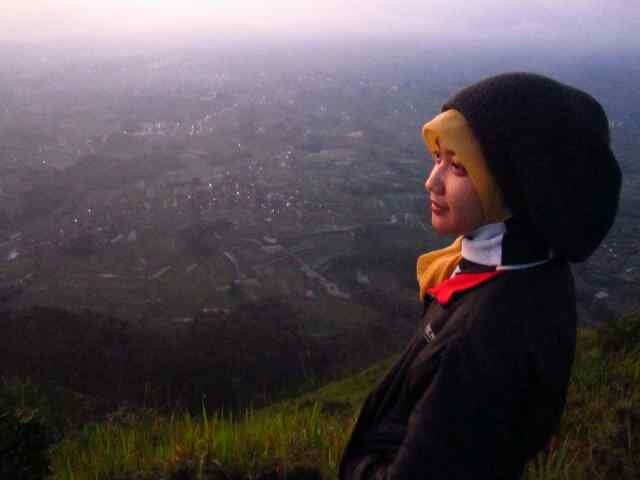 Keep smile and let it flow... life must go on... :)