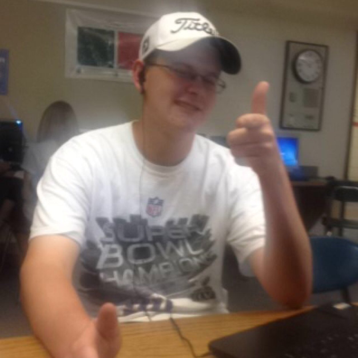 notTimLevins's profile picture. 