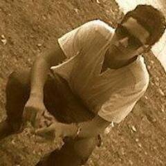 Realg4lifeMs13's profile picture. realg4life,Voy a cogerte como sí te odiara y a amarte como mi más preciada posesión.