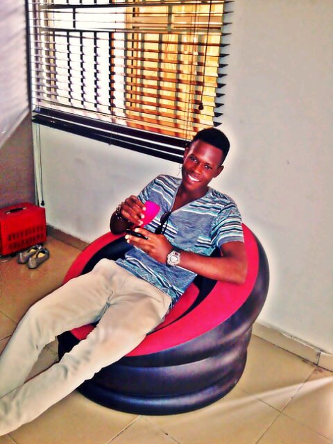 Business Man. Entrepreneur,Rapper,Song Writer,Composer,Record Label Executive.#GRIND-HOUSE REPUBLIC#
