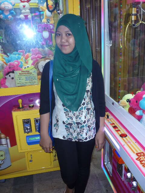 Istirahat dalam cinta yang salah :) | bu lurah @foureverness