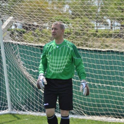 hcelik6's profile picture. 