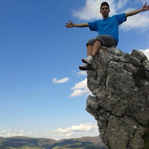 Hi, my name is Armin. I am 27 yo and i am from Bosnia and Herzegovina.