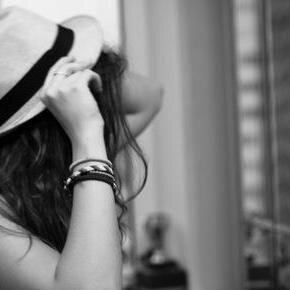 _s0nidos's profile picture. escucha todo lo que sientes y siente todo lo que escuchas