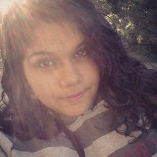 eu muito timida , sou meiga, sou carinhosa, sou linda !!