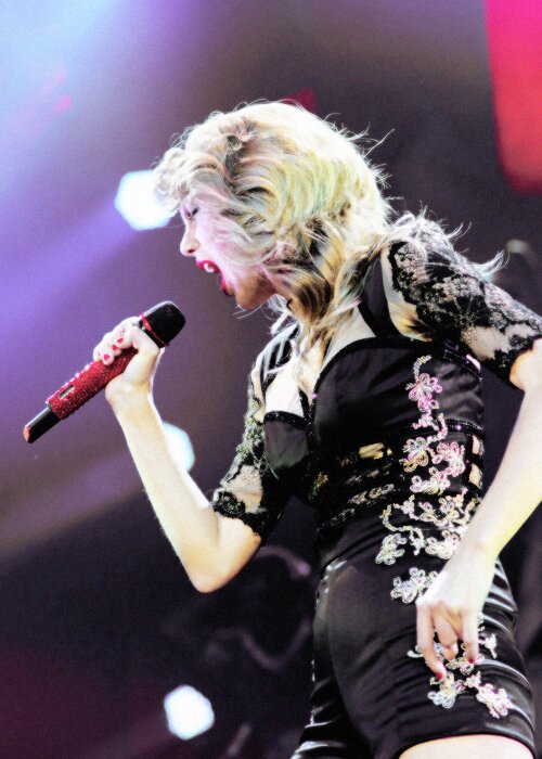 @tailoredswift13