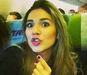 UnicaPaixaoBS's profile picture. Se o grupo é o tchan ainda existisse claro que ela seria a nova loira do tchan  @brusantanareal