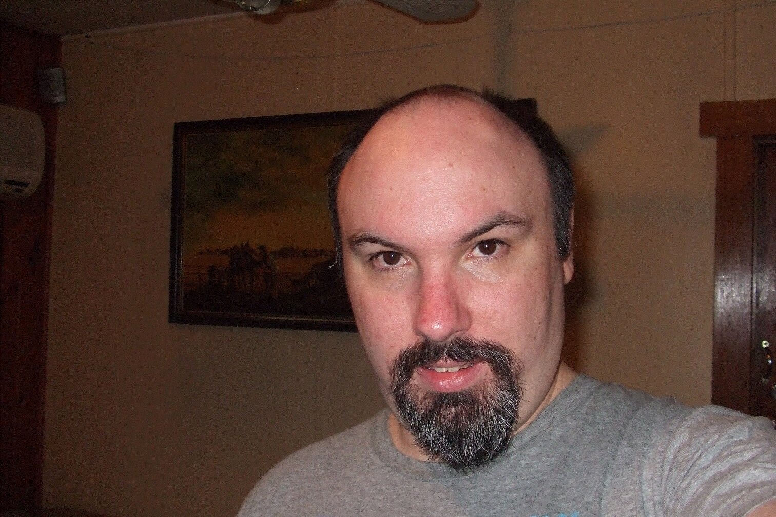 DeanRoss99's profile picture. 