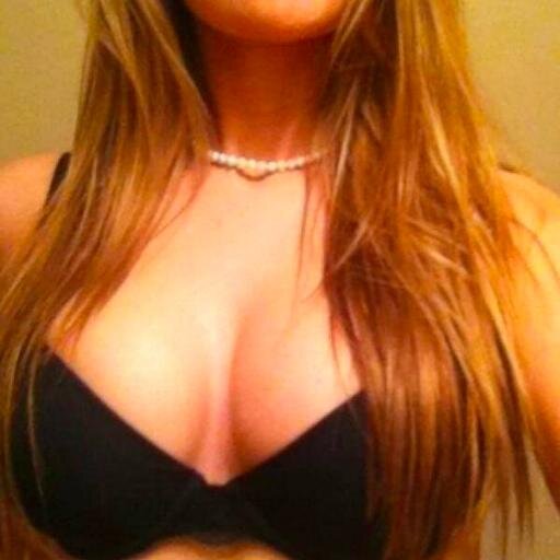 DM your nudes! Will retweet the best ones ;)