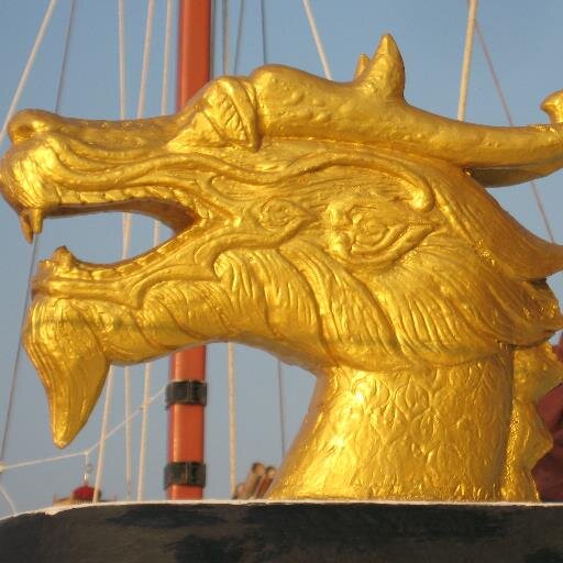 Boat rental and diving services