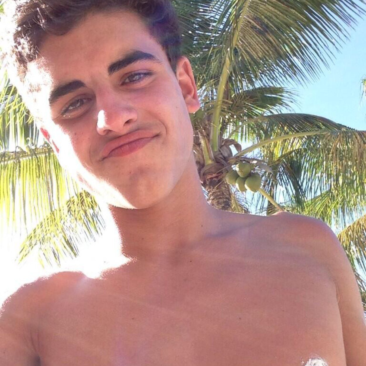 FREE FOLLOW! FOLLOW @nopegilinsky @nopegilinsky