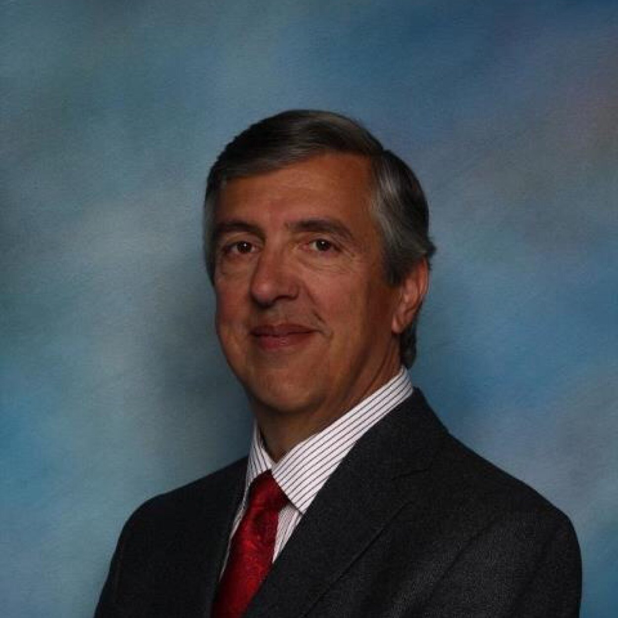 Husband, father of 4, Grandfather. Dedicated IT Channel Sales Manager.
