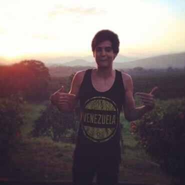 marsu_e's profile picture. tengo 19, soy pianista, cantante, soy Otaku-Fundashi, me encanta el anime. Me gustan los Hombres, pero no los pésimos intentos de mujer... I speak English too