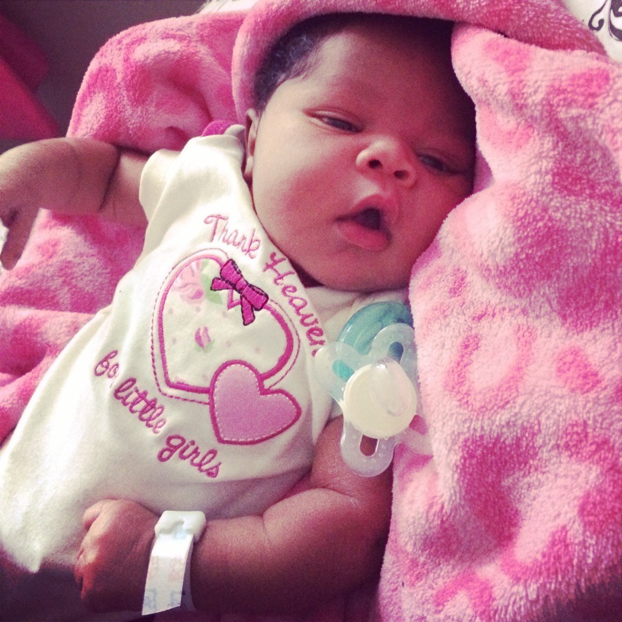 FxCk_BasiC's profile picture. #livin #jahmiere #julius