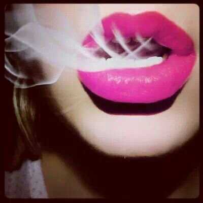 EstrellaGDM's profile picture. Hasta el mas CABRON LLORA y hasta la mas PUTA se ENAMORA..#%&