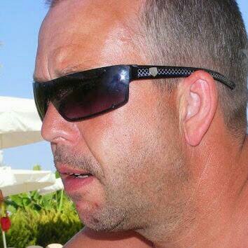 08032845bfc94cb's profile picture. 