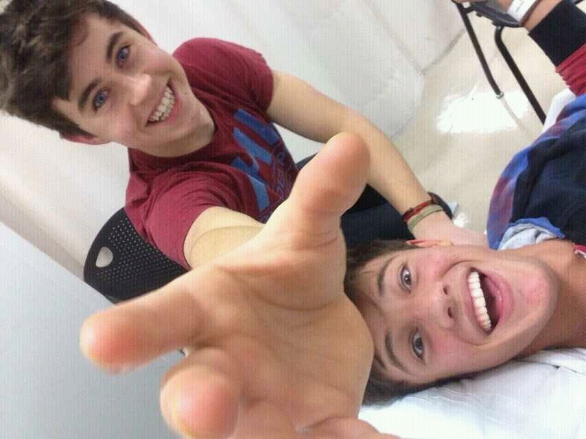 Fan Accountā¦Fans if Cameron Dallas And Nash Grier. p.s. check out @NashGrier new video(:
