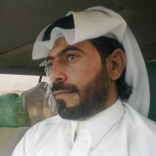 تشوف الوريد إللي مع القلب ف المثناه ~ ترى ذا مكانك( لإخلافه ولا توه )