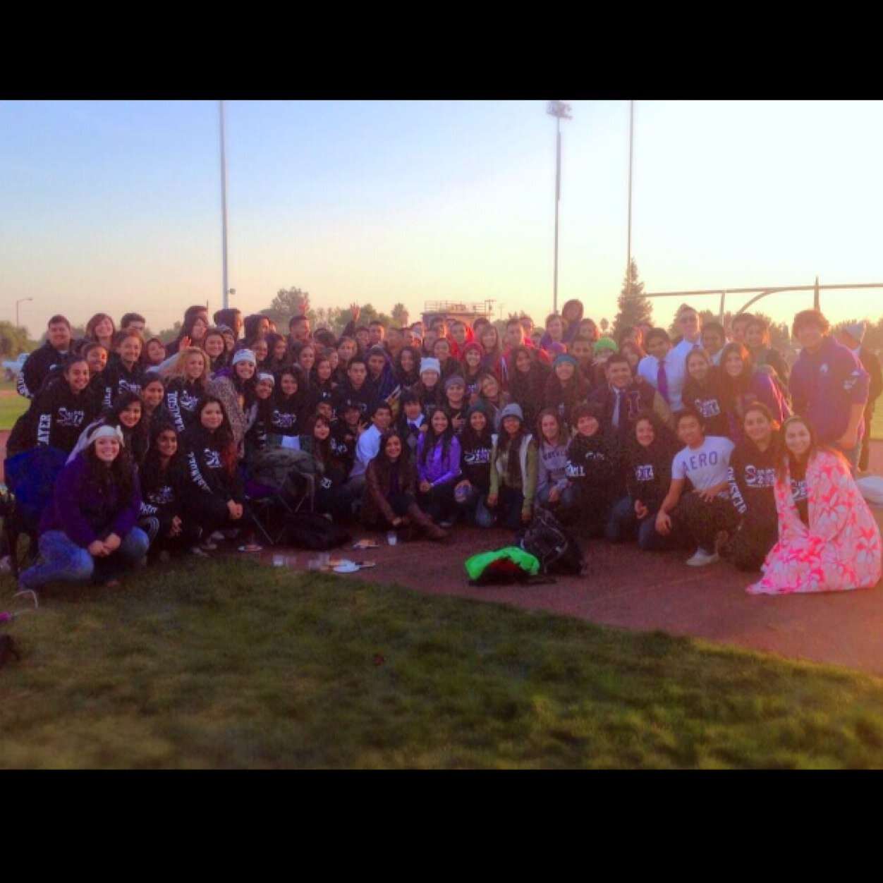 LHS Seniors! This will be our twitter page where we will keep you updated about teams/kills etc follow us!