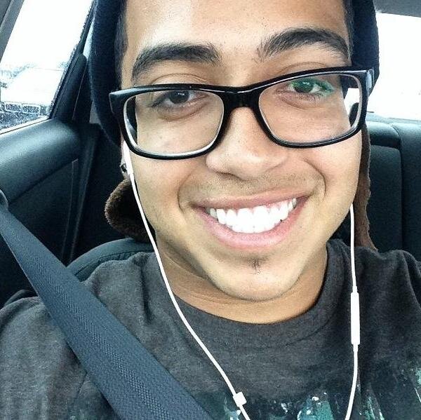 _woozinjdm's profile picture. Nissan is in my blood. The great white shark 13 Nissan Sentra SR.