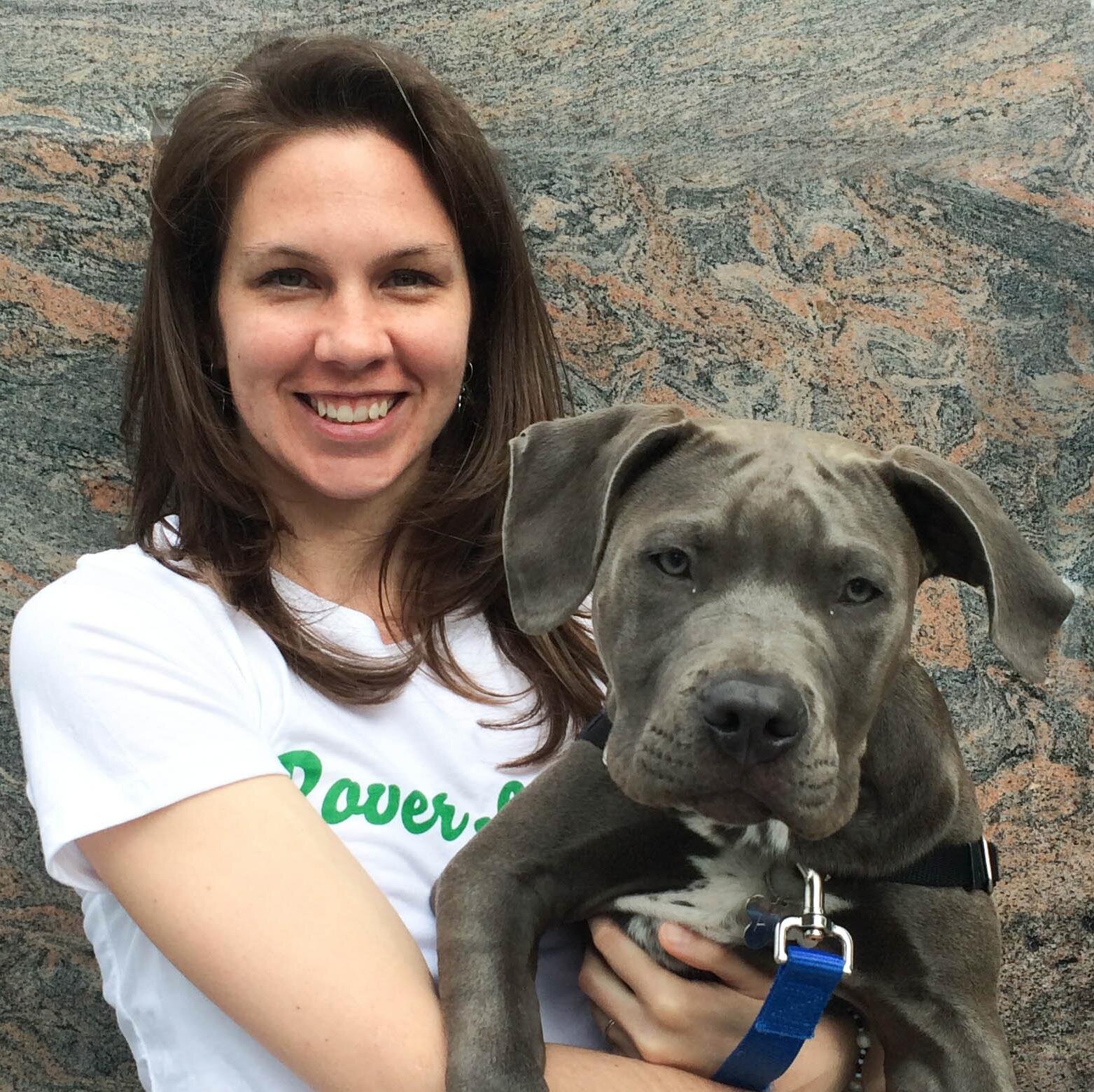 Hello, NYC! Erin here, your friendly http://t.co/aCJ4Xs3RII City Manager. I'm here to bring you the scoop on all things dog+NYC! Let's sniff out some fun...