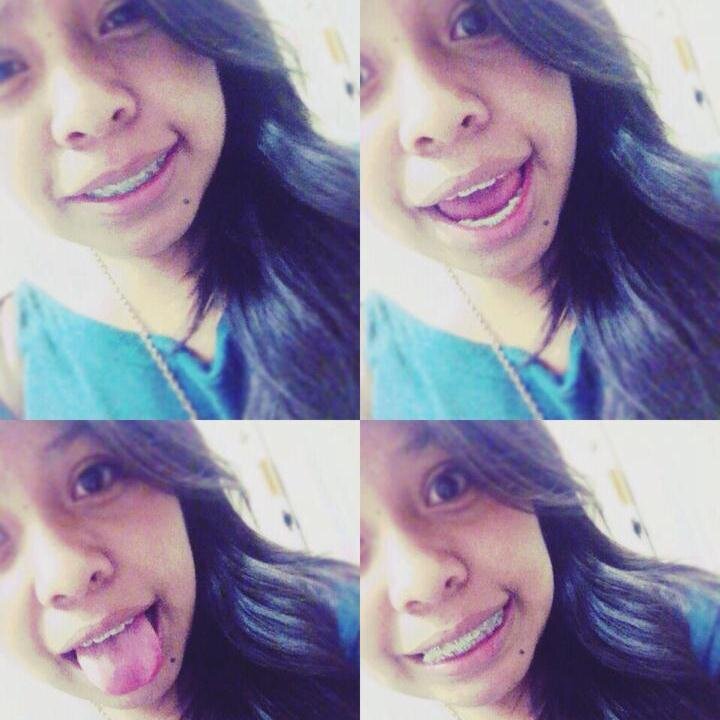 No olvides quien eres, por mas borrosas que esten las estrellas Sigueme y te sigo(: