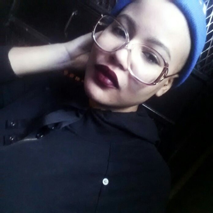 lets try this twitter shit again
dont feel like being creative sue me
let me get some followers first