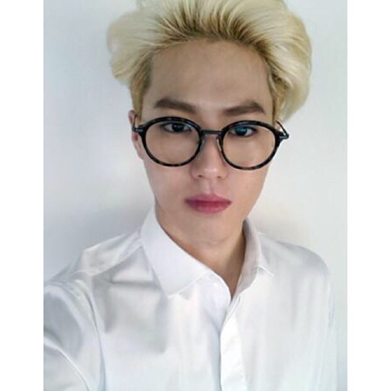 Raen_61's profile picture. فتاةة تشانيوليهه محششه. وَ فولو مَ راح تندم