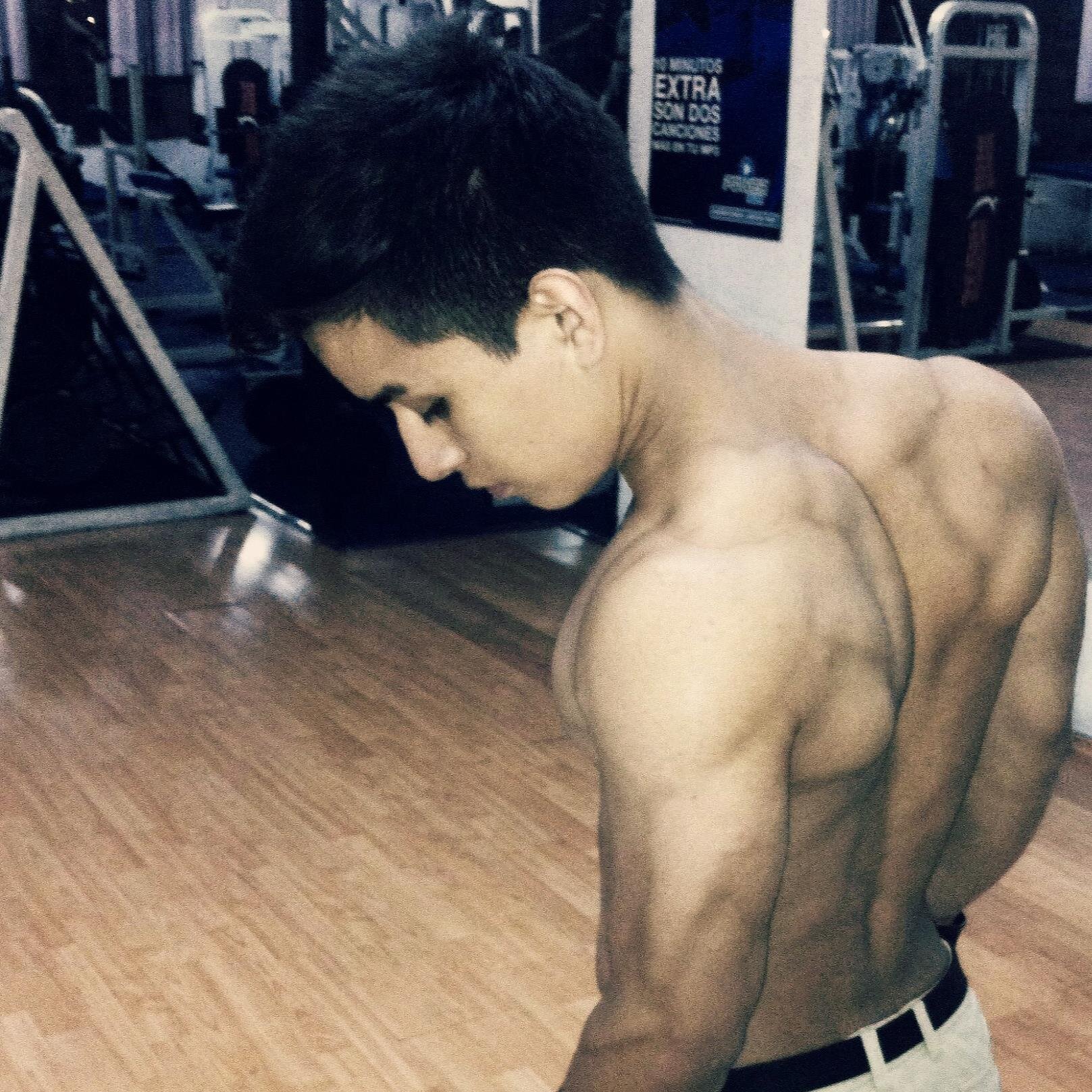 AldoKravitz's profile picture. Recordarte es un hermoso lugar. ♡