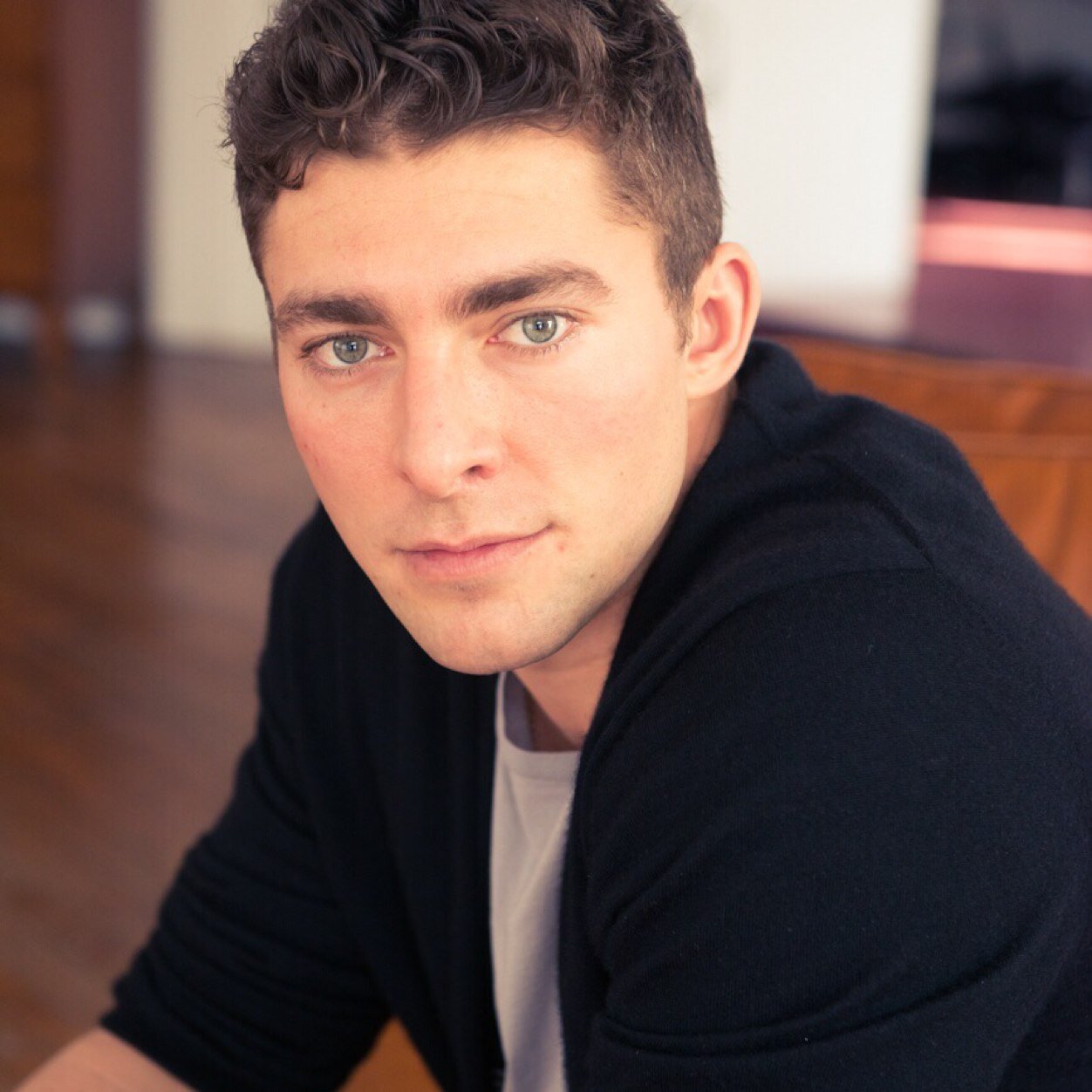 tmlmancandy's profile picture. photos of your favourite maple leafs players ! Follow for a follow back !