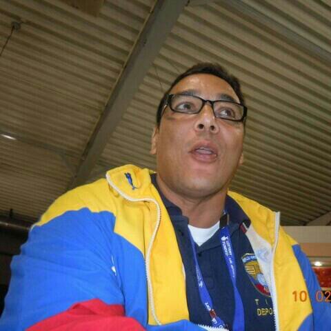 ATLETA SELECCION NACIONAL PARALIMPICA DE TIRO.  CAMPEON MUNDIAL 1988 .PARALIMPICO BARCELONA 92  MAGISTER EN ADMINISTRACION Y GERENCIA.