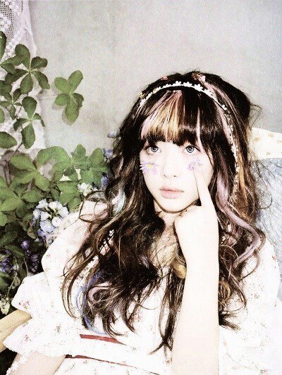 B2ST_HuiYeon's profile picture. 