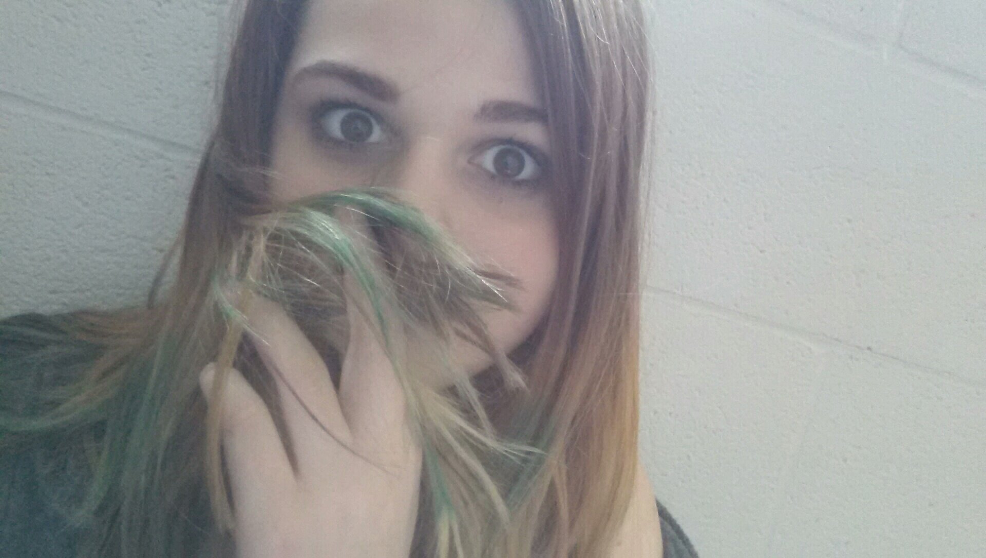 Over Achiever. lunatic. free spirited. I am an Aspiring actress. Tumblr link: