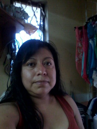 feliZ y enamorada