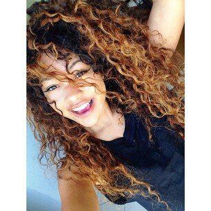 •i am your leader, your gawdess•