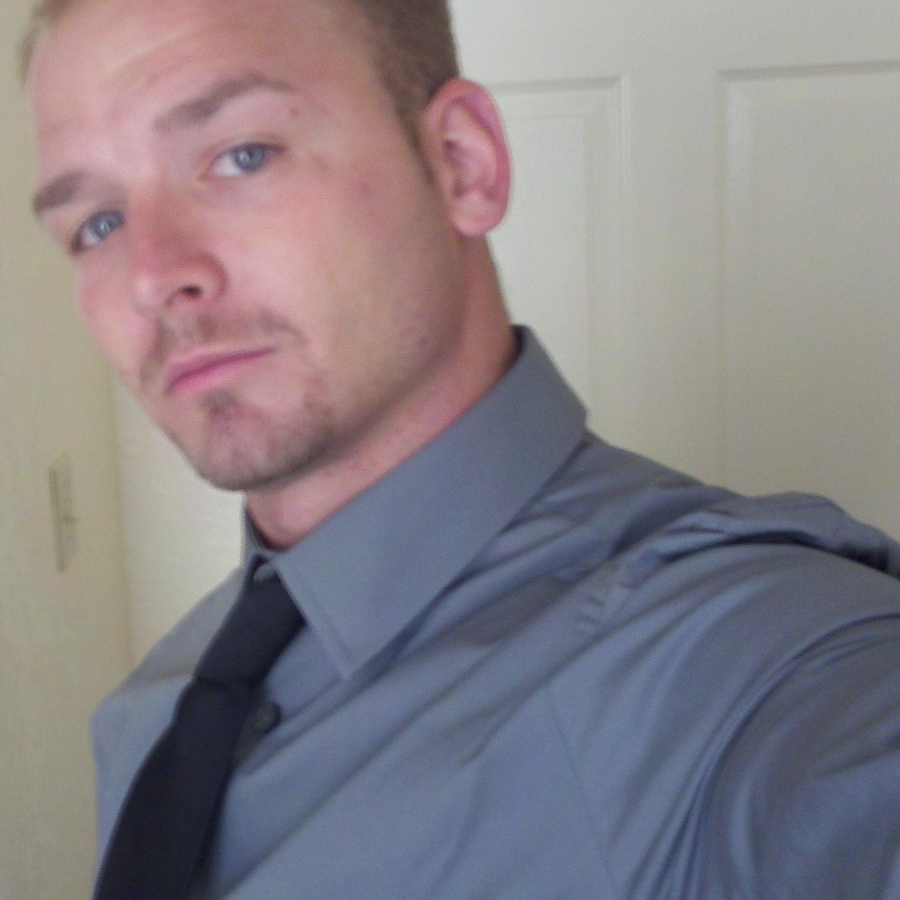 abazz29's profile picture. 