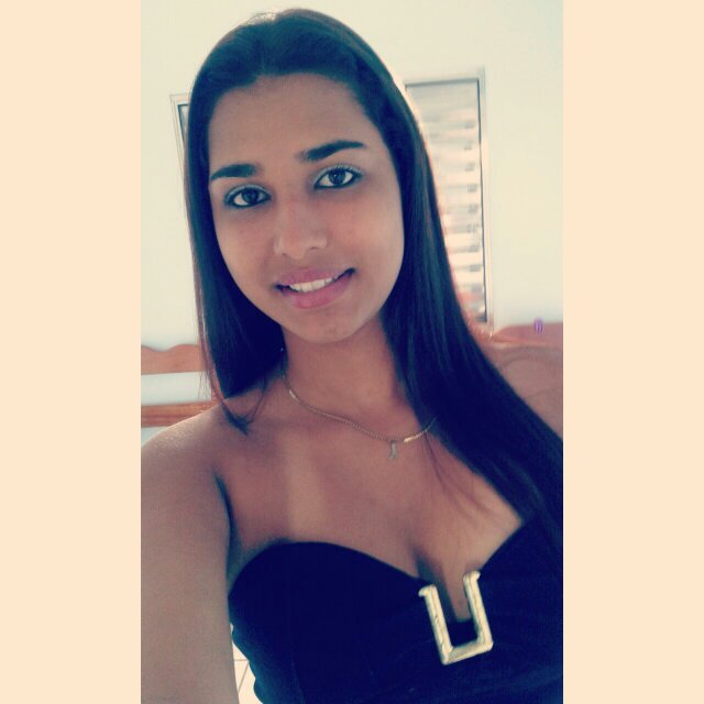 ta solteira mais não sozinha, não vai ser mais boazinha, dentro do seu coração não entra mais visita ♪