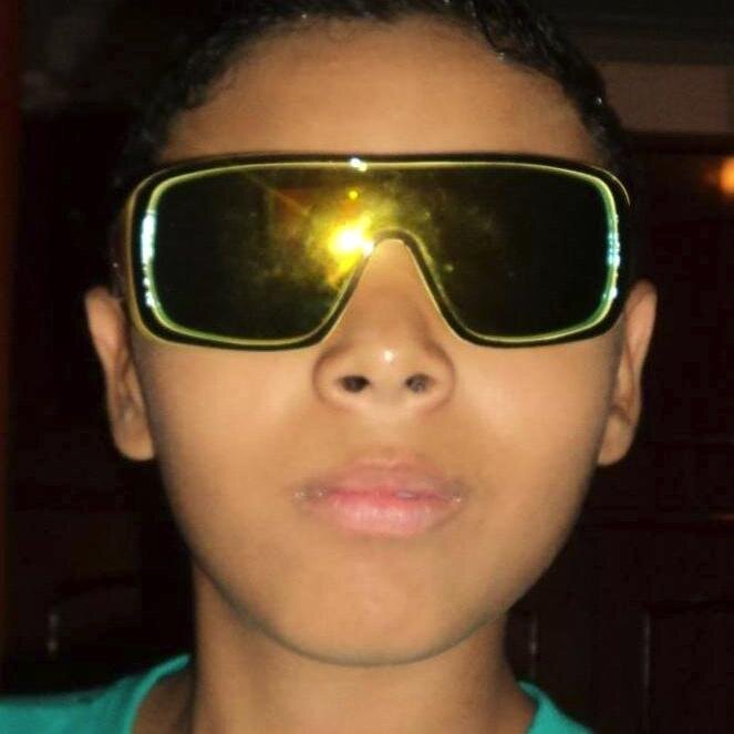 fortaleço  quem me fortalece...
de igual pra igual nois q tah!!!!