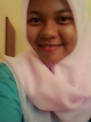 Just an ordinary girl who loves  ALLAH SWT,Rasulullah SAW and my family^^