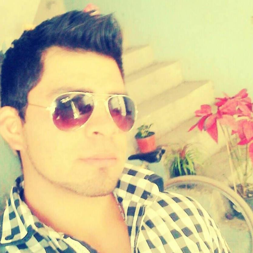 me gusta bailar, soy alegre y me facina echar desma con mis amigos en los antros