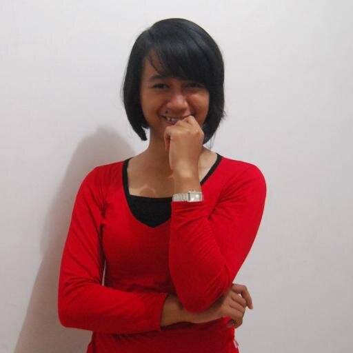 Vrisaa1's profile picture. SMAGA 012 , MIDWIFE , agust28