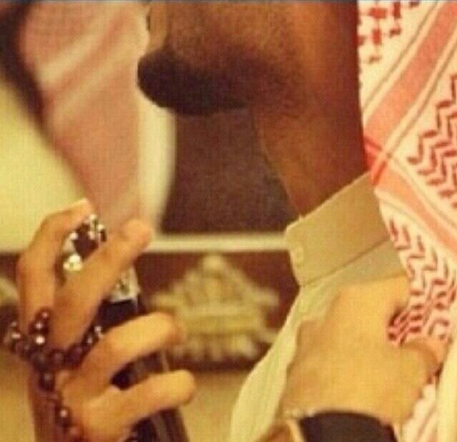 اجمل حكاوي الشوق تسكن لسانك ♡ واغلى الدقايق كلها يوم احاكيك ♡