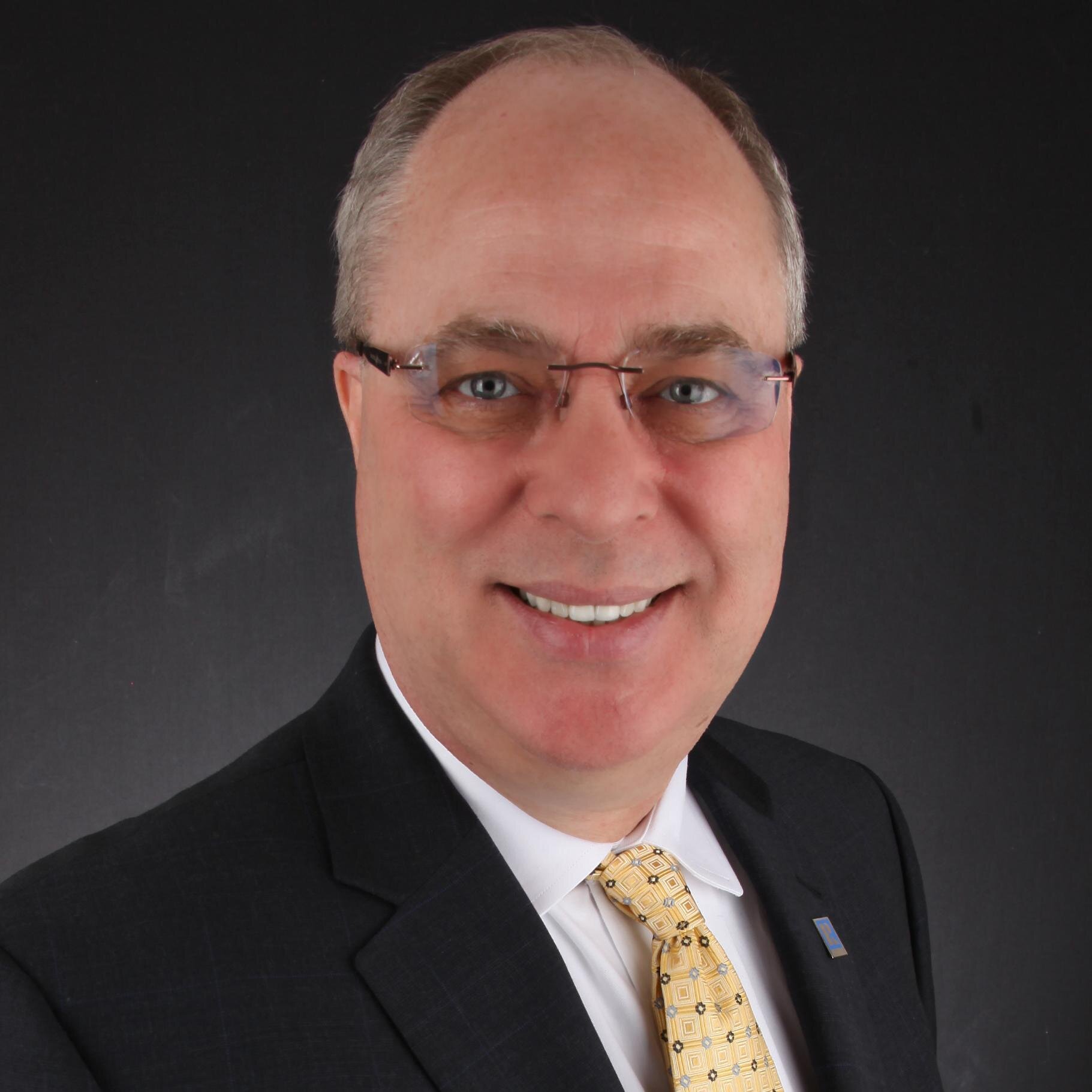 Joseph White with Century 21 Town & Country Troy. Working with Home Owners in Sterling Heights and Troy Michigan.