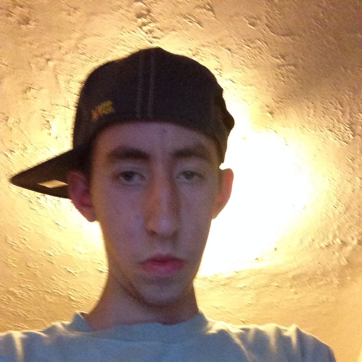 zakareman's profile picture. Chillin and more