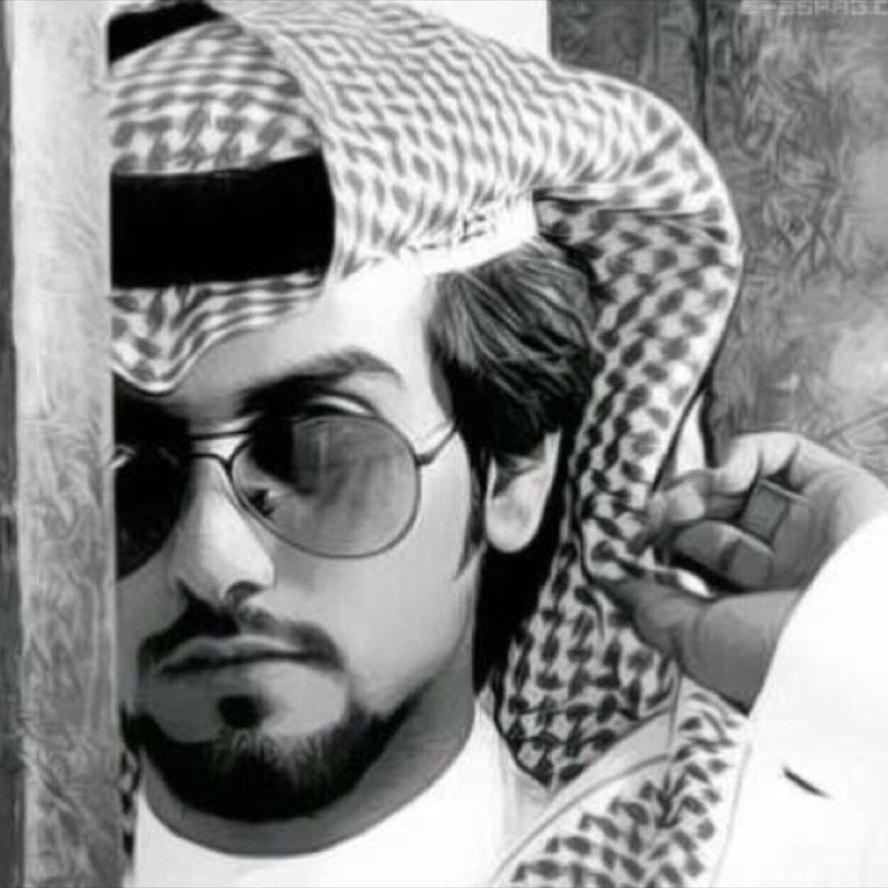 : ●  لآ أعلَم مَاذَا يَخبئّ لَي الغَد ؛ وَ لَكننِي خَبأتُ لَهُ حُسنْ الظَن بَالله :) !